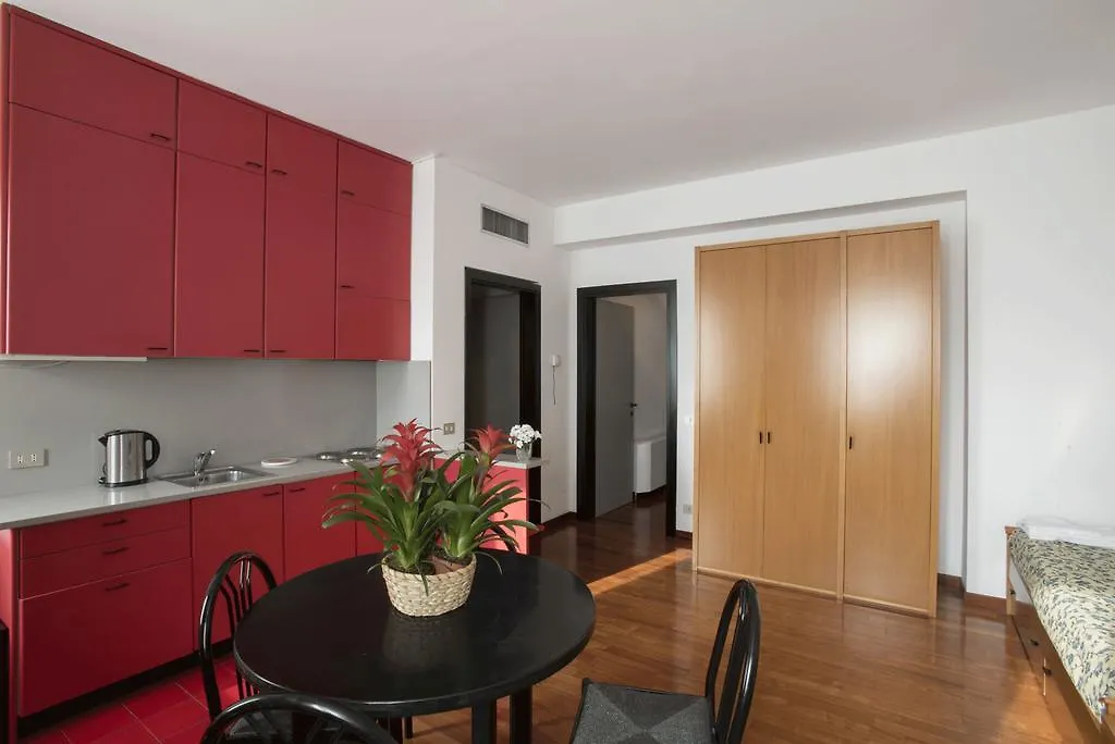 Aparthotel Residence Villa Odescalchi Milan